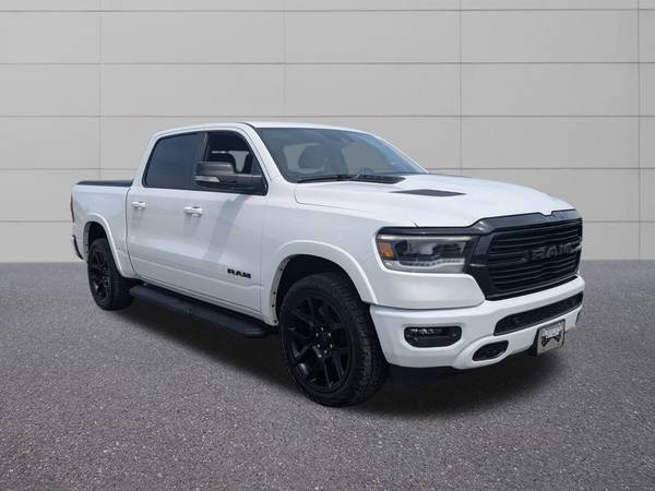 Ram 1500 with VIN: 1C6SRFJTXNN400451