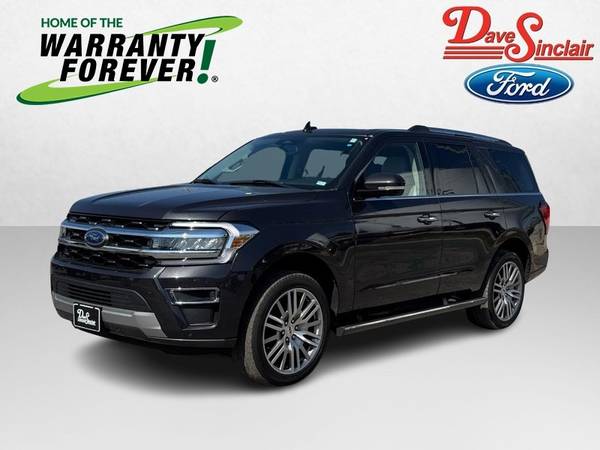 Ford Expedition with VIN: 1FMJU2A87REA04213
