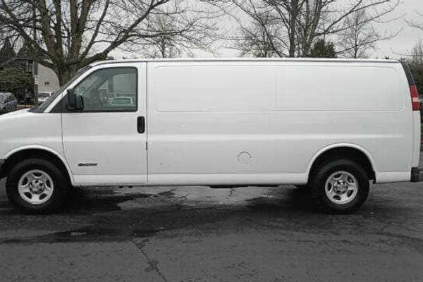 2005 Chevrolet Express Cargo 2500