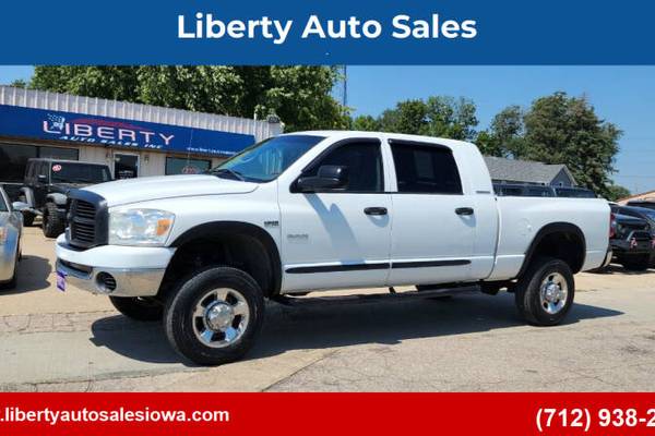 2007 Dodge Ram Pickup 1500 SLT  Mega Cab