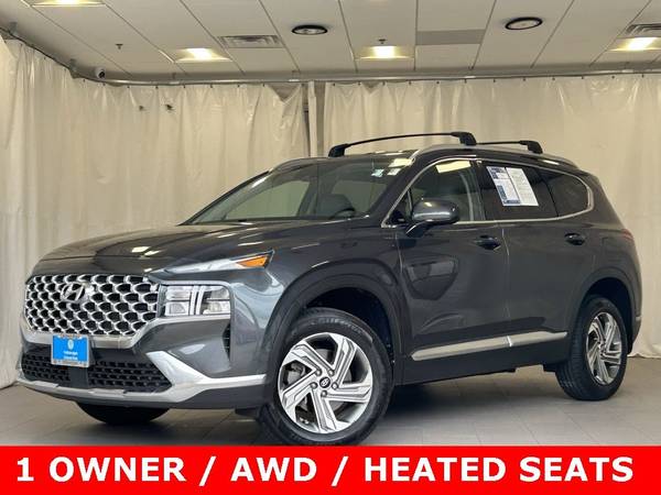 Hyundai Santa Fe with VIN: 5NMS2DAJ0NH375038