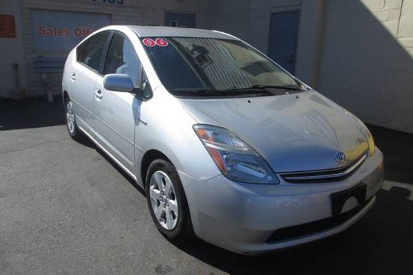 2006 Toyota Prius Base Hybrid Hatchback