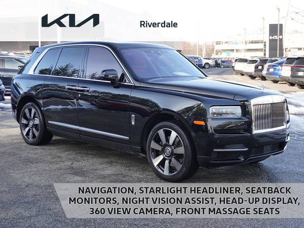 Rolls-Royce Cullinan with VIN: SLATV4C06MU205863