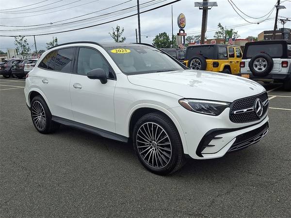 Mercedes-Benz GLC-Class with VIN: W1NKM4GB0SF266283