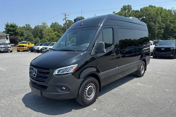 2023 Mercedes-Benz Sprinter 2500 144" WB Passenger Diesel