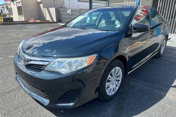 2014 Toyota Camry LE