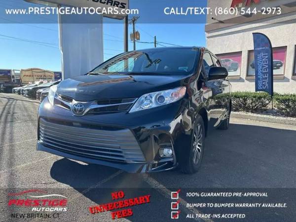 Toyota Sienna with VIN: 5TDYZ3DCXKS995417