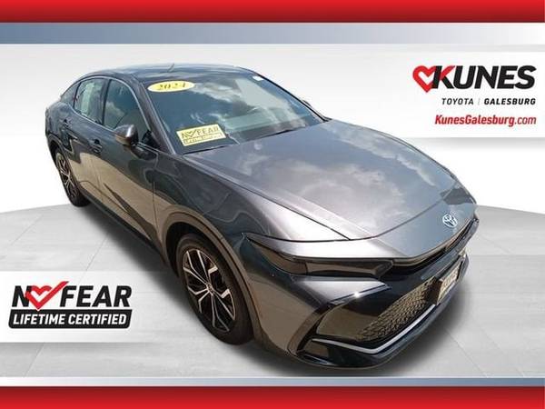 Toyota Crown with VIN: JTDAAAAF2R3028274