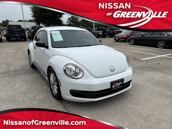 Volkswagen Beetle with VIN: 3VWF17AT4FM638974