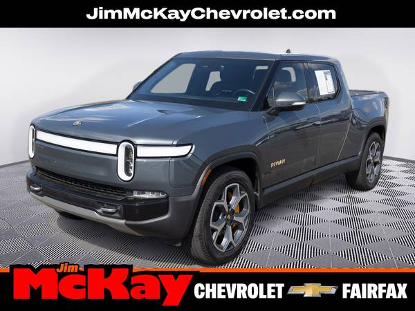 Rivian R1T with VIN: 7FCTGAAA0NN011087