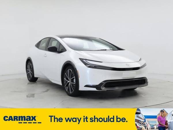 Toyota Prius with VIN: JTDACAAU1R3021048