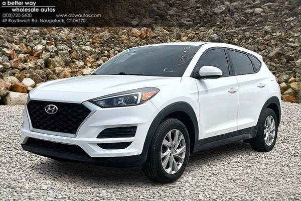 Hyundai Tucson with VIN: KM8J23A48KU944654