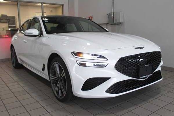 2024 Genesis G70 2.5T