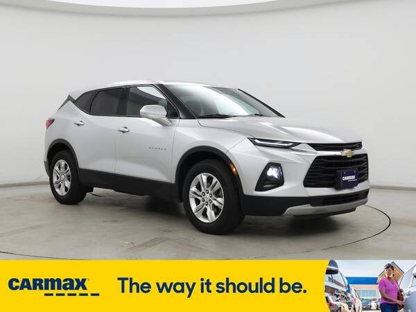 Chevrolet Blazer with VIN: 3GNKBCRS3KS643051
