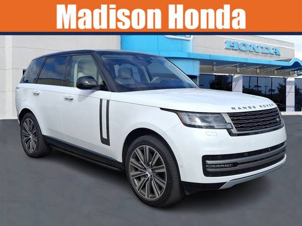Land Rover Range Rover with VIN: SALKP9E79PA030979