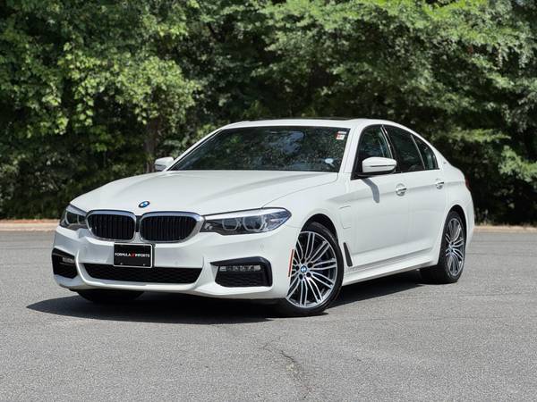 BMW 5 Series with VIN: WBAJA9C54JB250311