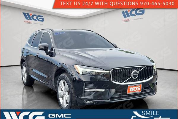 2022 Volvo XC60 B5 Momentum