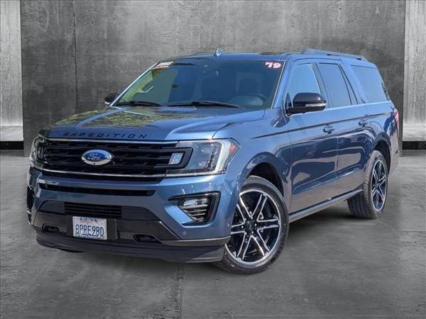 Ford Expedition with VIN: 1FMJK2AT4KEA25309