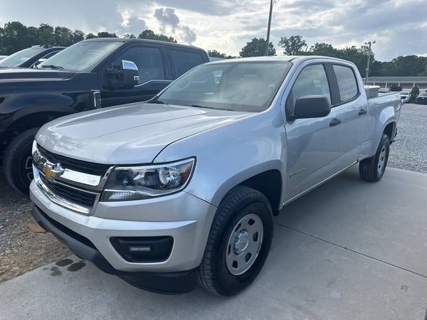 Chevrolet Colorado with VIN: 1GCGTBEN1K1125575