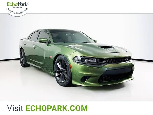 Dodge Charger with VIN: 2C3CDXGJ1KH756741