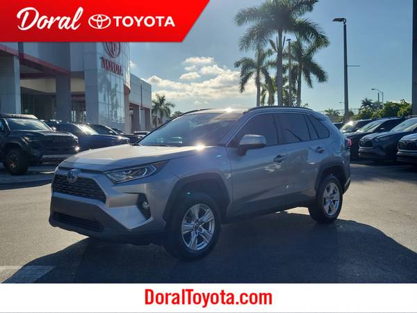 Toyota RAV4 Hybrid with VIN: 4T3RWRFV2MU042300