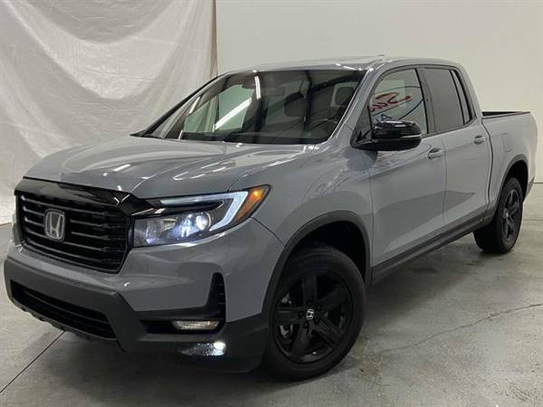 Honda Ridgeline with VIN: 5FPYK3F80NB026030
