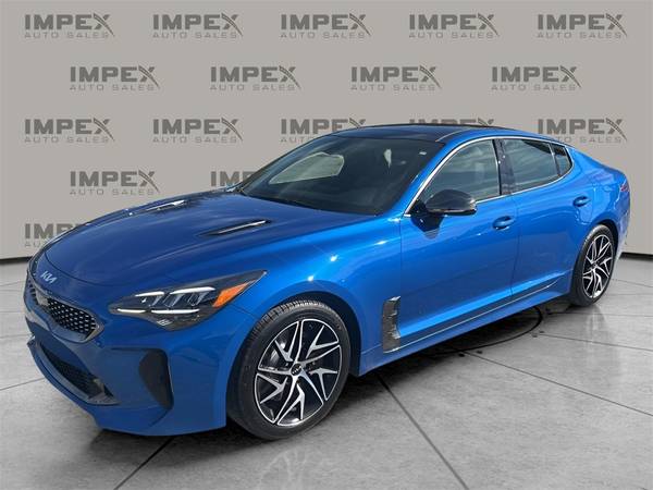 Kia Stinger with VIN: KNAE35LD4N6100645