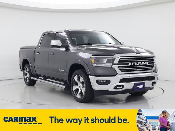 Ram 1500 with VIN: 1C6SRFJT9NN258108