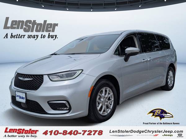 Chrysler Pacifica with VIN: 2C4RC1BG2PR594153