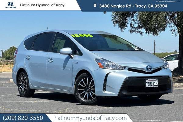 Toyota Prius v with VIN: JTDZN3EU6GJ051013