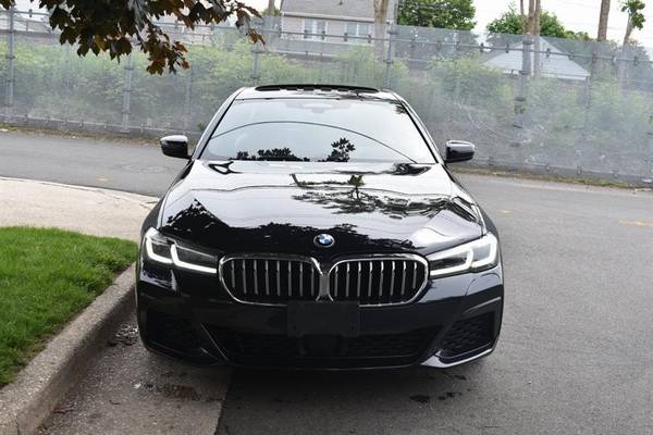 BMW 5 Series with VIN: WBA73BJ02NW530931