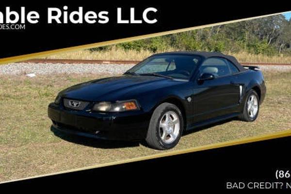 2004 Ford Mustang Deluxe Convertible