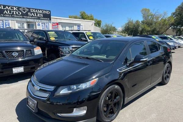 2014 Chevrolet Volt Base Plug-In Hybrid Hatchback