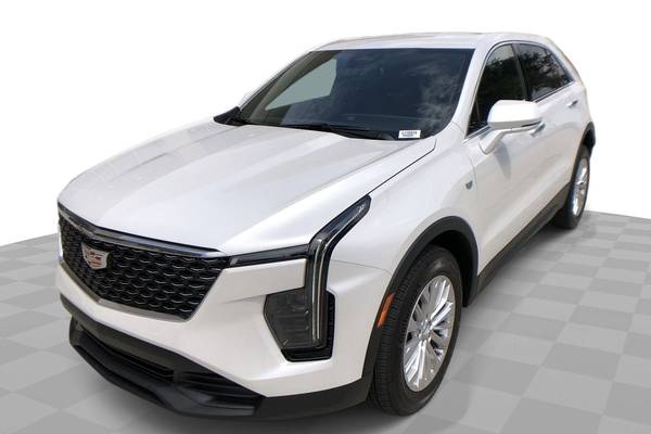 2024 Cadillac XT4 Luxury