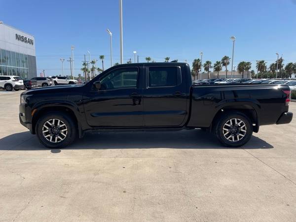 Nissan Frontier with VIN: 1N6ED1FJ7NN616009