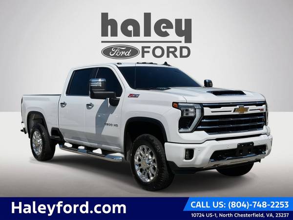 Chevrolet Silverado 2500HD with VIN: 2GC4KNEY2S1104472