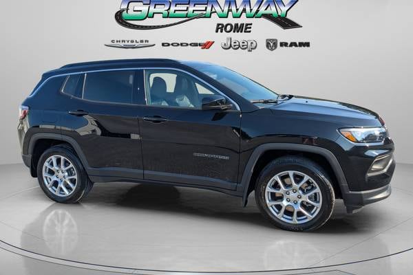 2023 Jeep Compass Latitude Lux