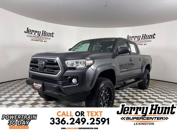 Toyota Tacoma with VIN: 3TMCZ5AN6KM271512