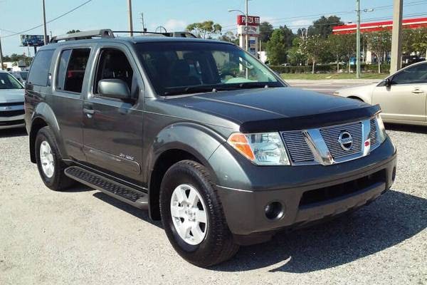 2005 Nissan Pathfinder SE Off Road