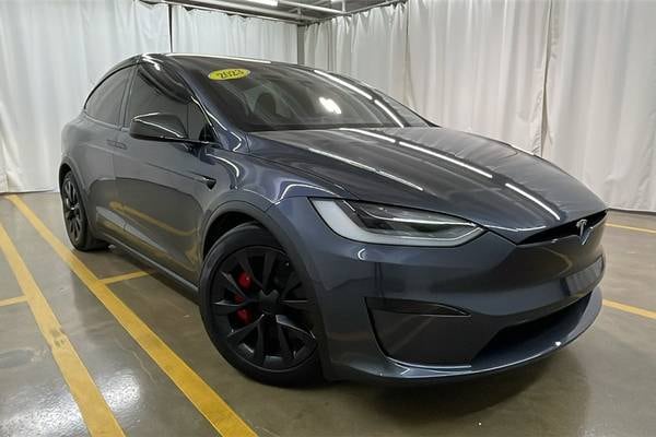 2023 Tesla Model X Plaid