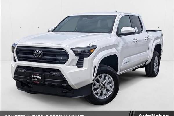 2024 Toyota Tacoma SR5  Double Cab