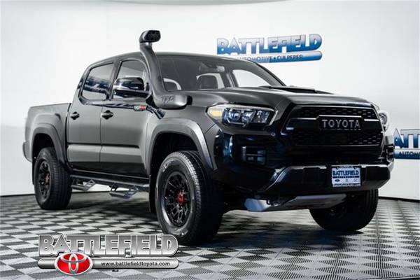 Toyota Tacoma with VIN: 5TFCZ5AN5KX195520