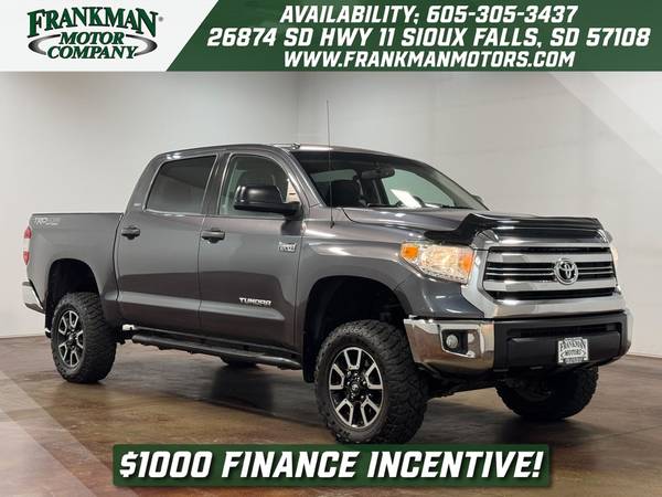 Toyota Tundra with VIN: 5TFDW5F12HX672366