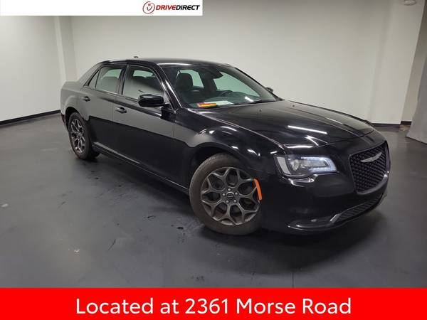 Chrysler 300 with VIN: 2C3CCAGG0JH202156