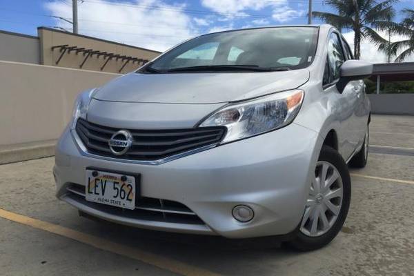 2015 Nissan Versa Note 1.6 SV Hatchback