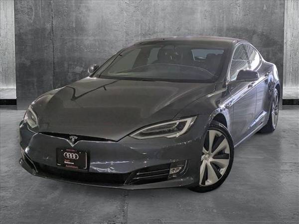 Tesla Model S with VIN: 5YJSA1E47MF427867