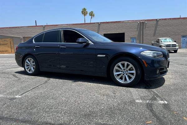 2015 BMW 5 Series 528i