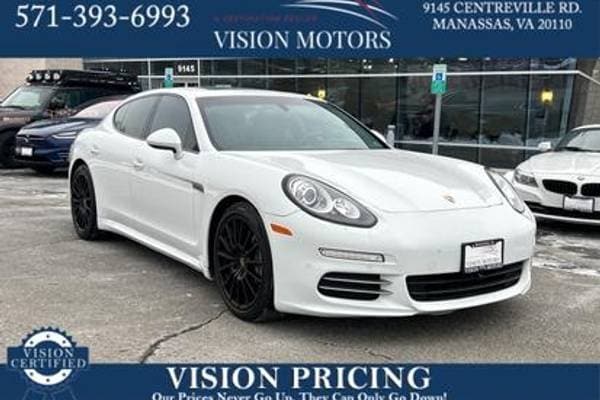 2015 Porsche Panamera 4