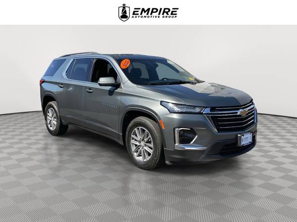Chevrolet Traverse with VIN: 1GNEVGKW2NJ192256