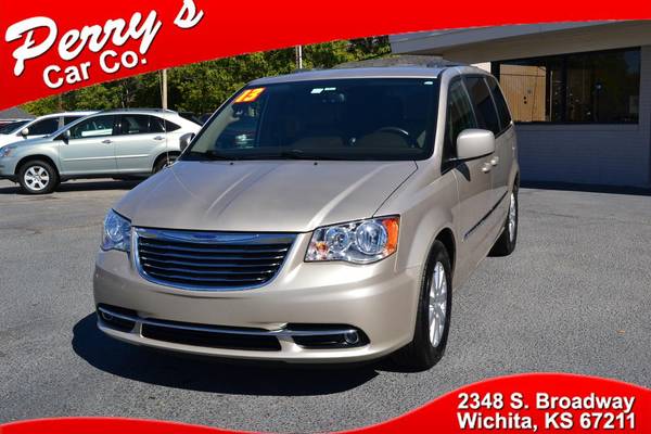 2013 Chrysler Town and Country Touring